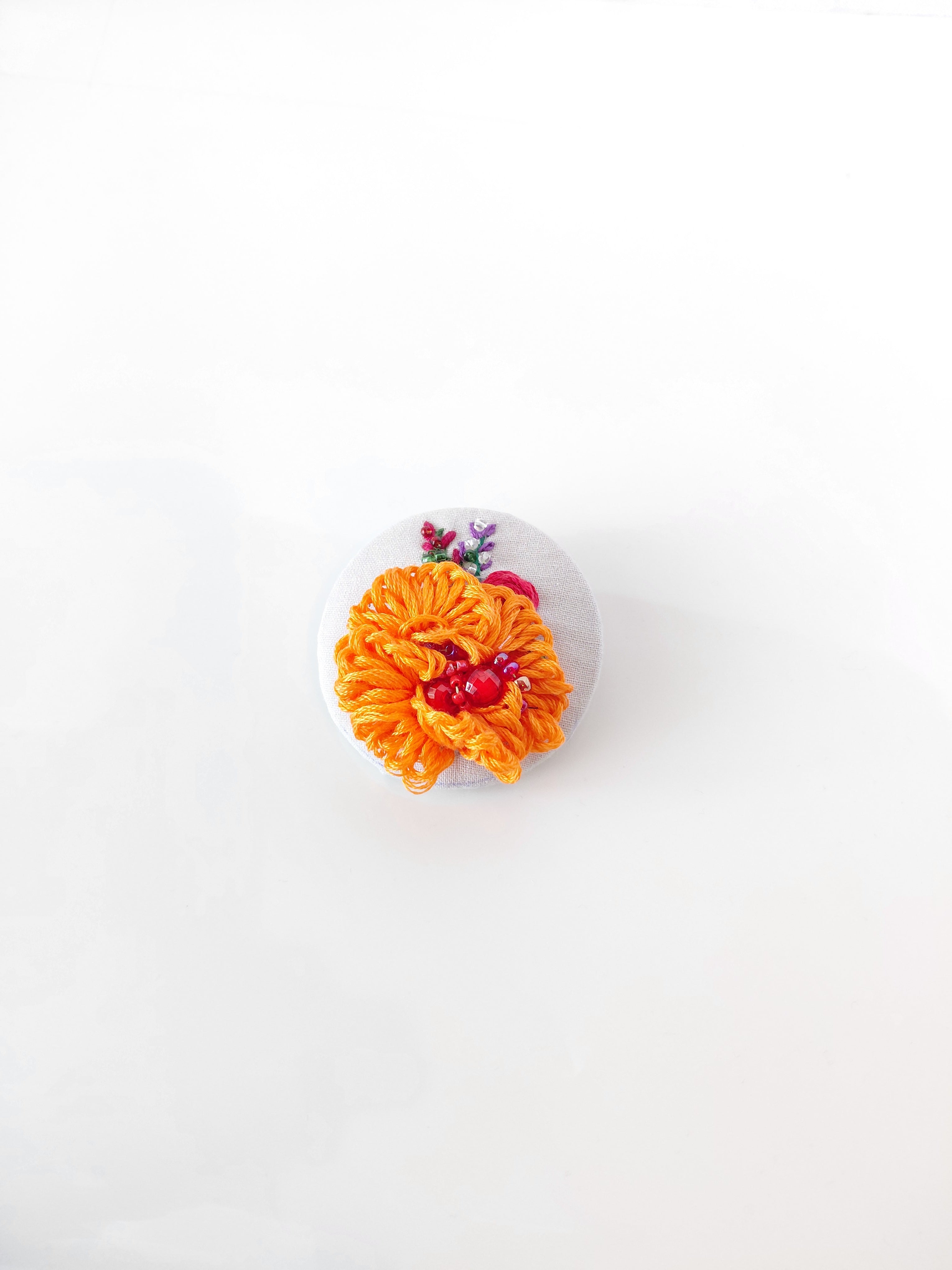orange flower brooch 049