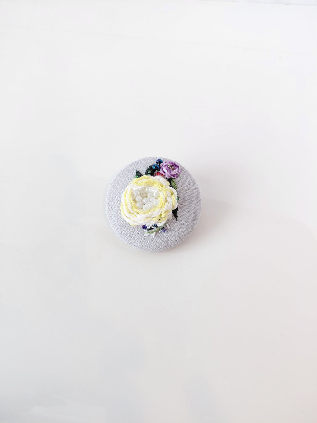 yellow flower brooch 057