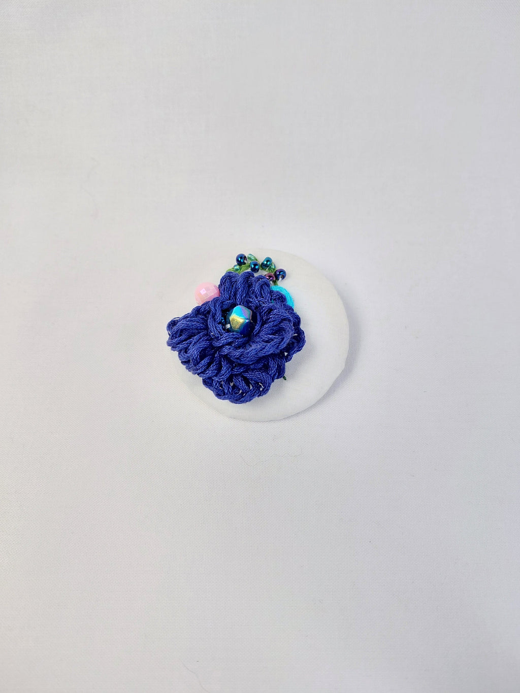 blue flower brooch 025