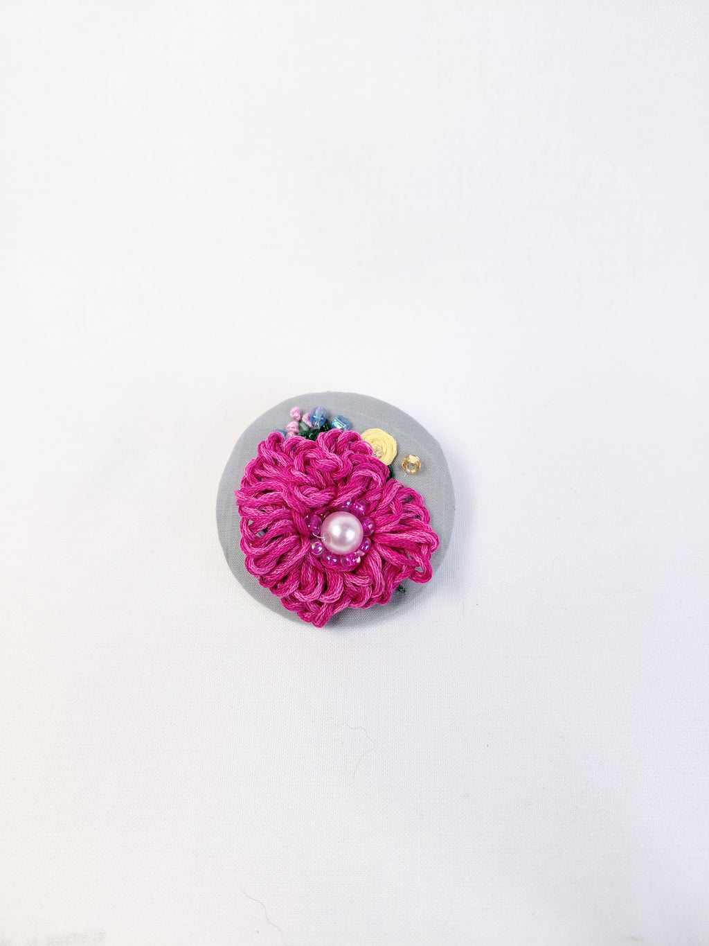 fuschia flower brooch 014
