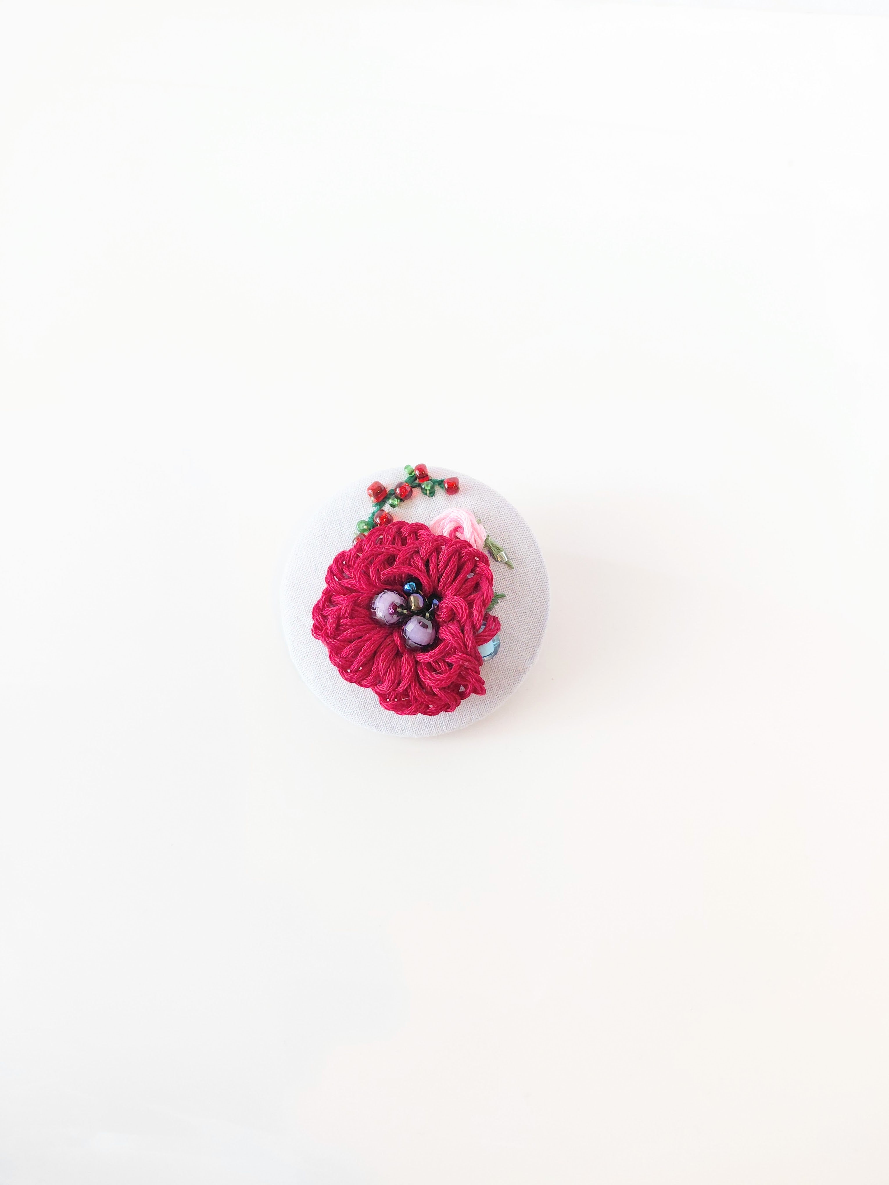burgundy flower brooch 025