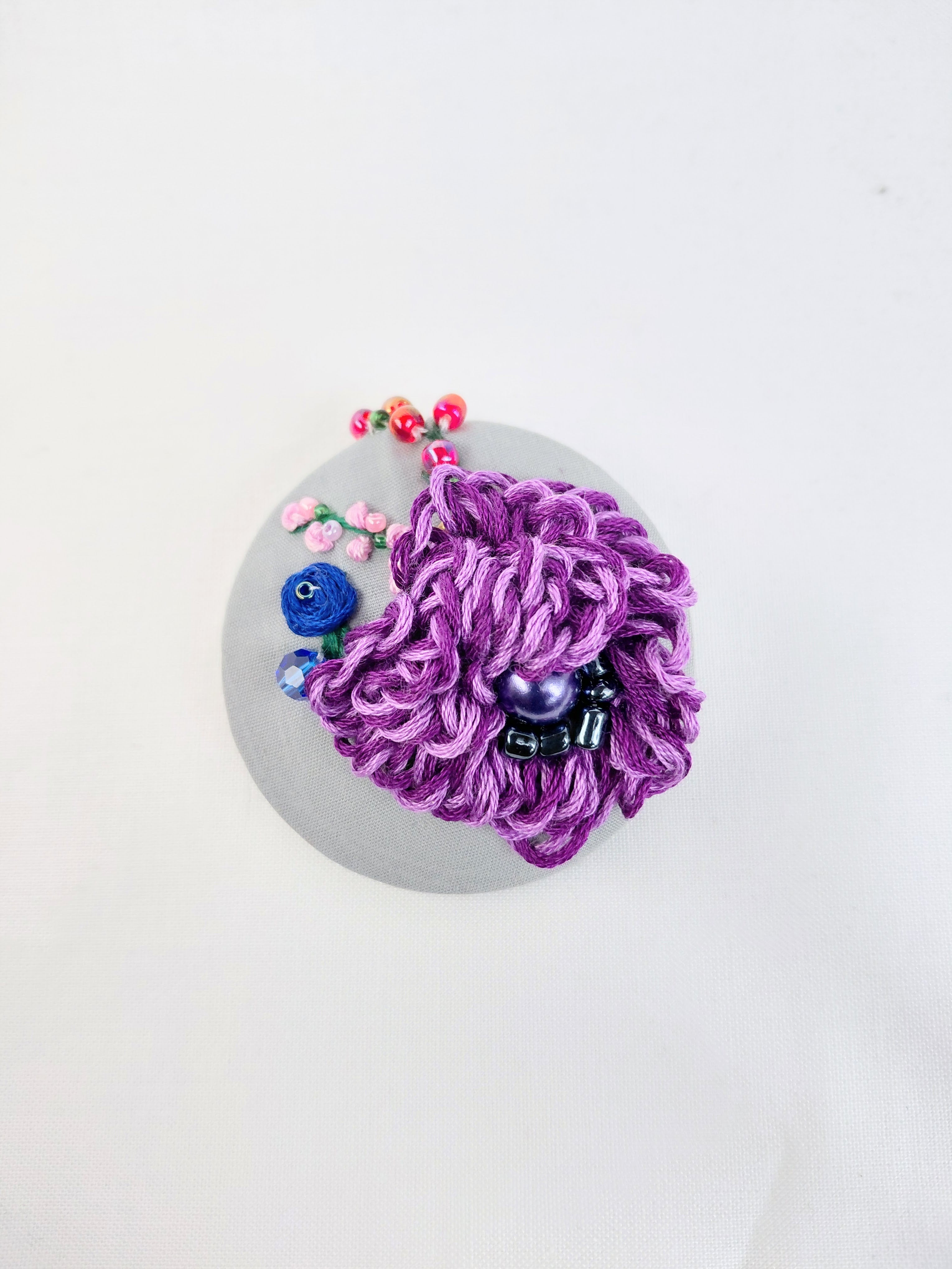 purple flower brooch 015