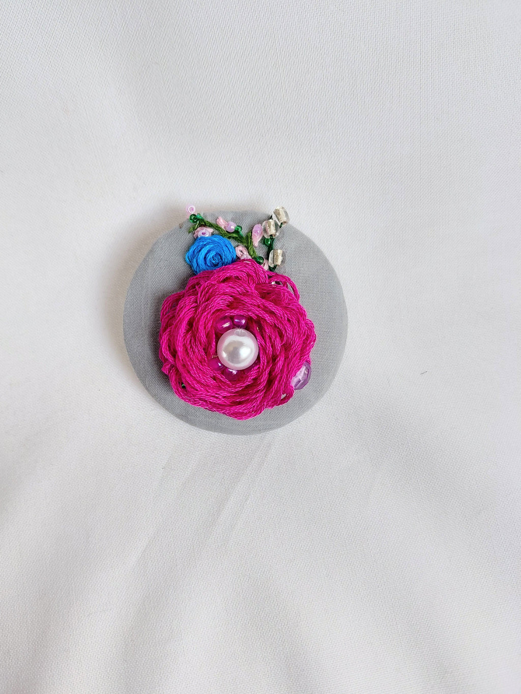 fuschia flower brooch 017