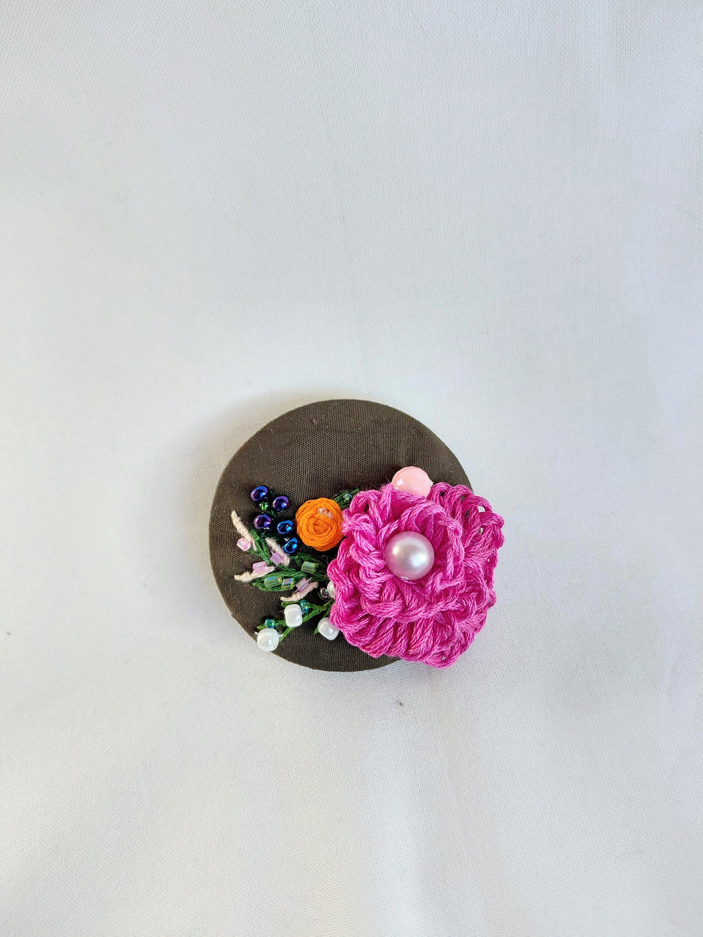 fuschia flower brooch 025