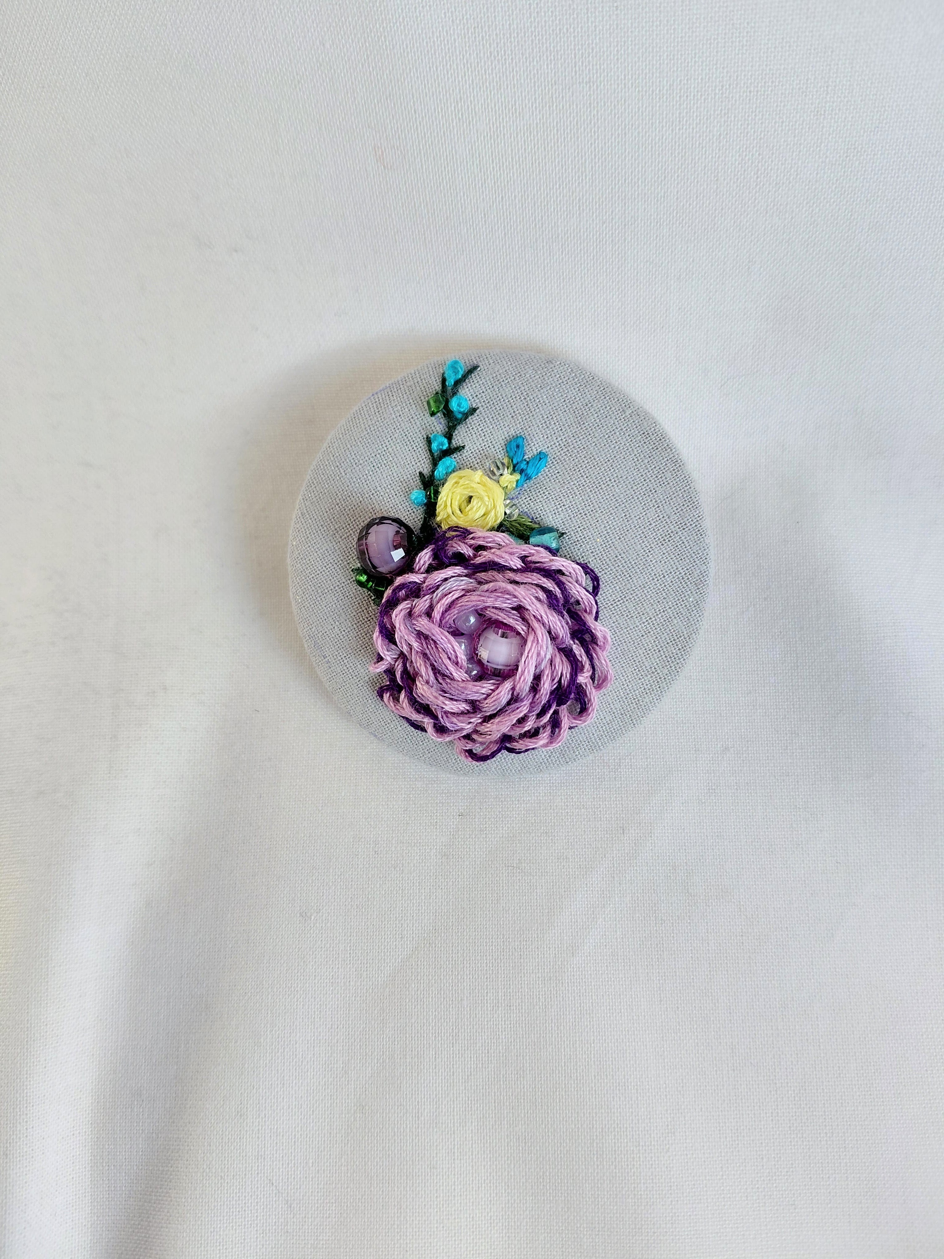 purple flower brooch 036