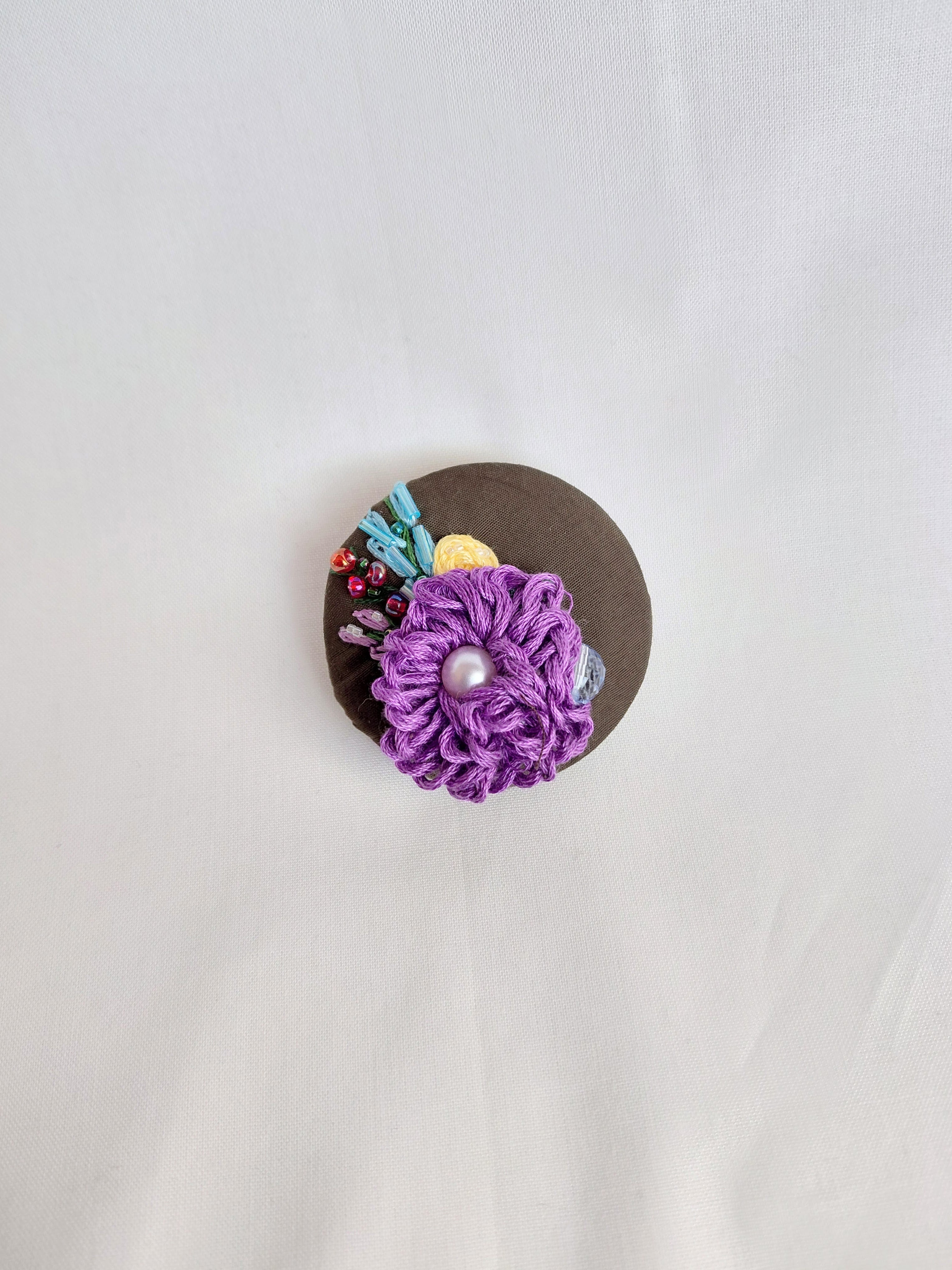 purple flower brooch 039