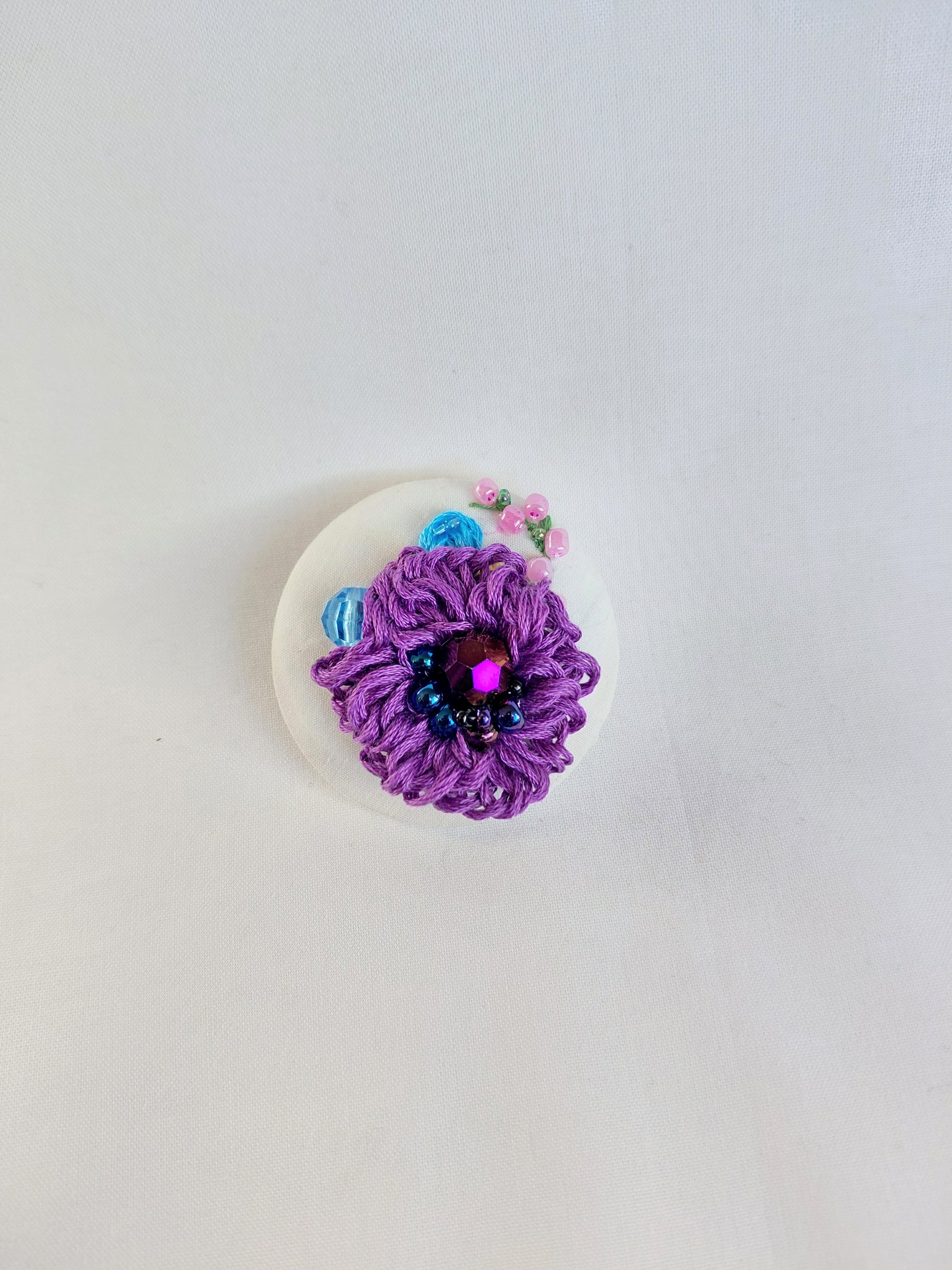 purple flower brooch 046