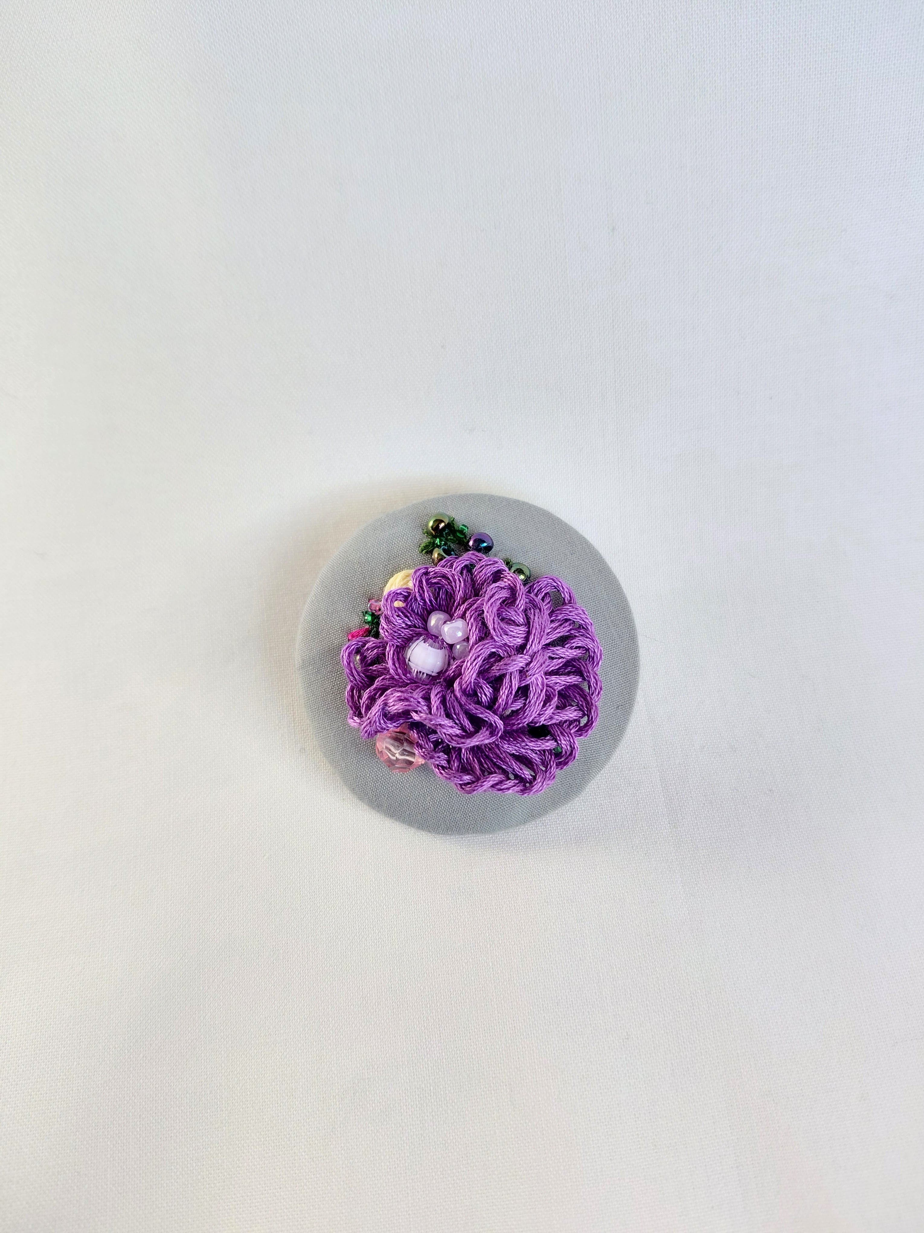 purple flower brooch 048