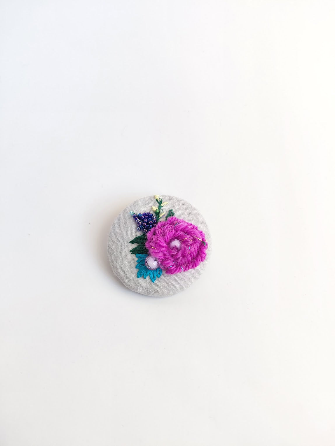 fuschia flower brooch 028
