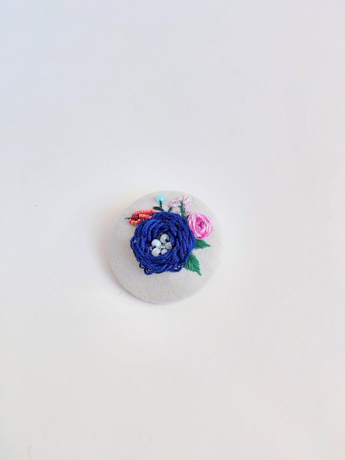 blue flower brooch 061
