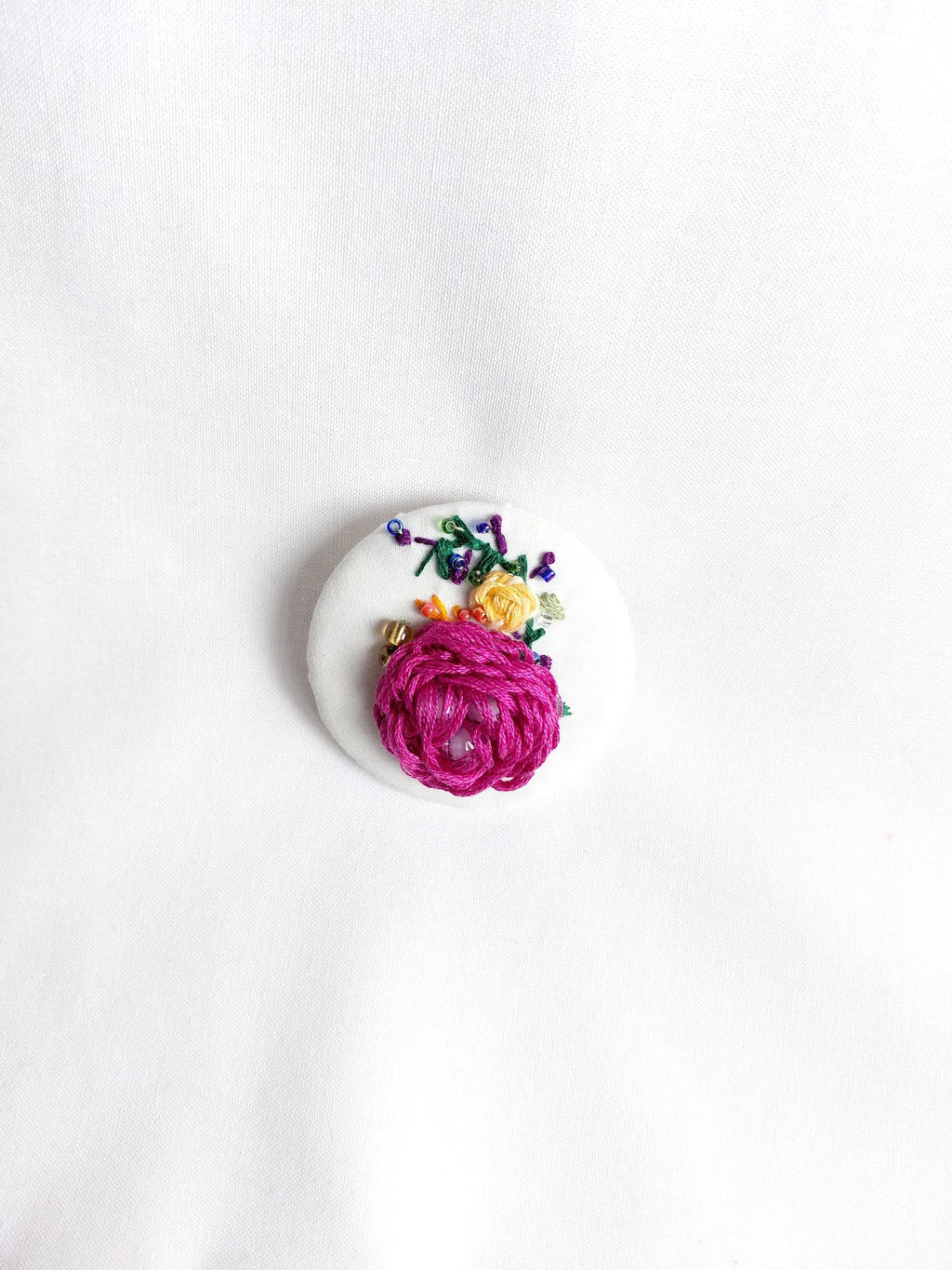 fuschia flower brooch 035