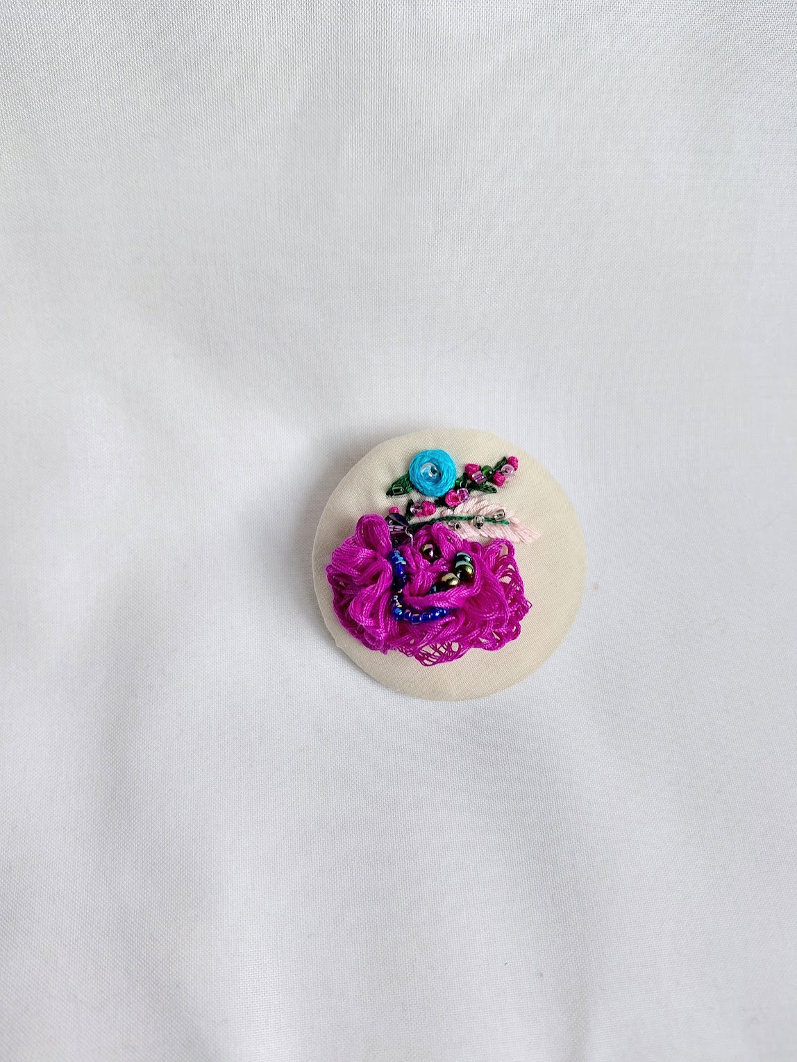 fuschia flower brooch 039